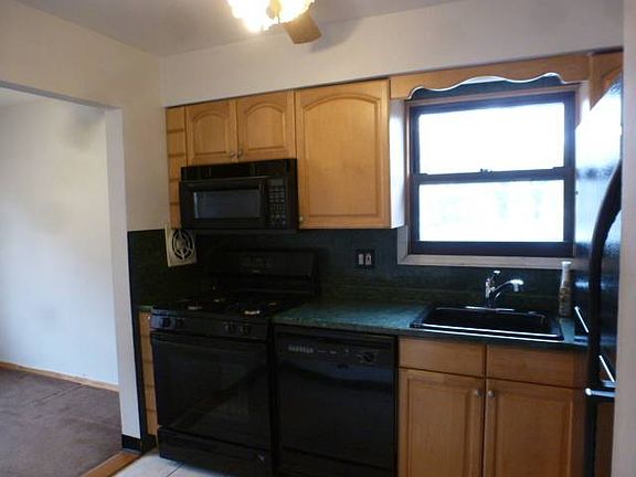 3rd image of 79-00 157th Ave