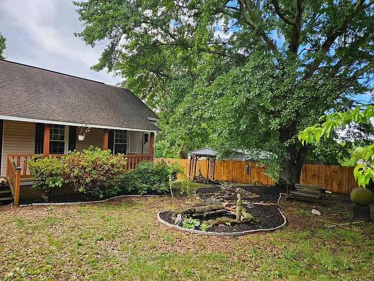 429 Fairmont Ave — Photo 20