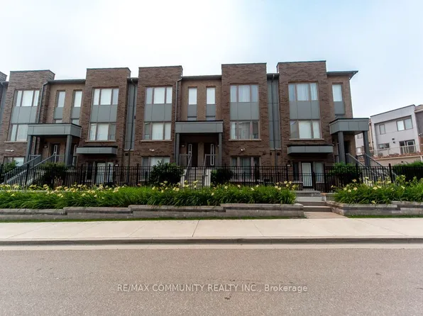 1525 Kingston Rd #103, Pickering, ON L1V 0E9