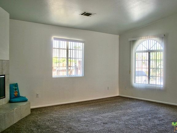4th image of 12990 Beech Ave