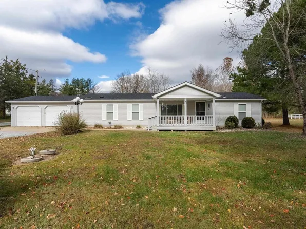 14574 Eastland Rd, Marion, IL 62959