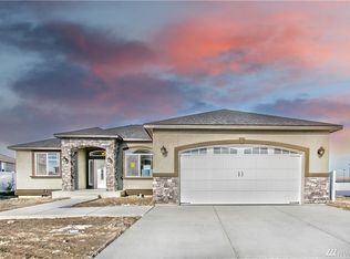 1635 E Madera St, Othello, WA 99344
