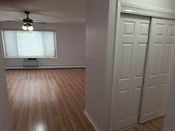2nd image of 8152 Elmwood St #201