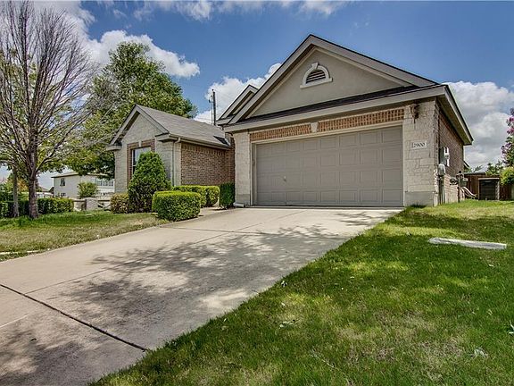 2nd image of 2900 Flower Hill Dr