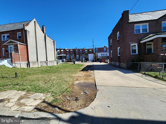 5th image of 321 Martingale Ave