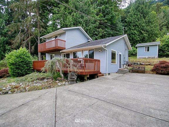 2nd image of 331 E Alder Dr