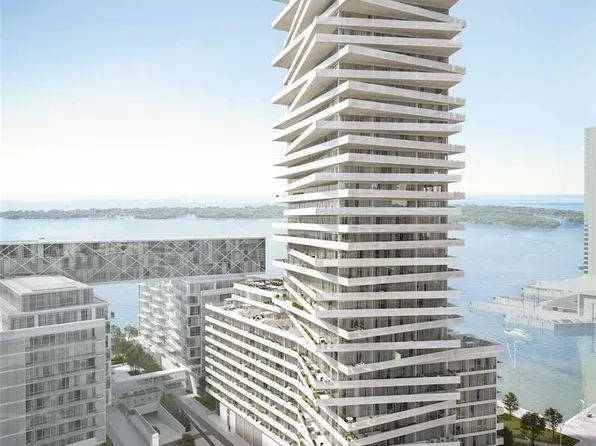 15 Queens Quay St E, Toronto, ON