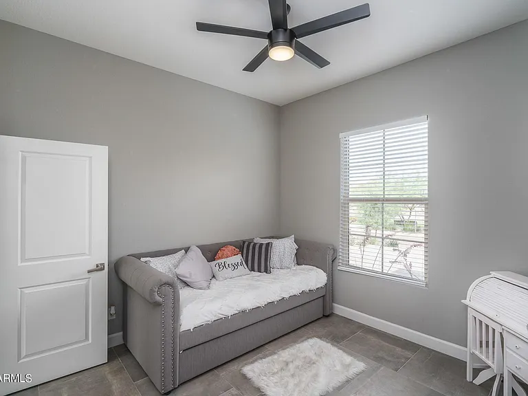 12329 S 179th Ave — Photo 19