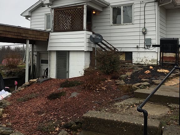 5th image of 275 Ward Dr