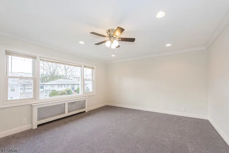 3 bed, 1.5 bath, $3,150 — Photo 4