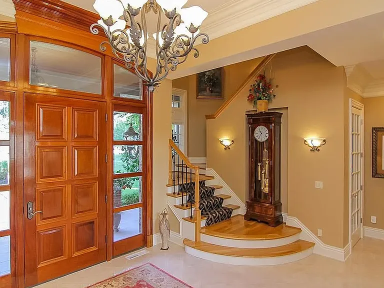 13204 Longwood Ln — Photo 6