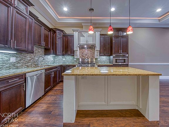 3rd image of 2906 W Belmont Ave #22