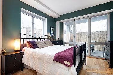 Sold by aptsandlofts.com