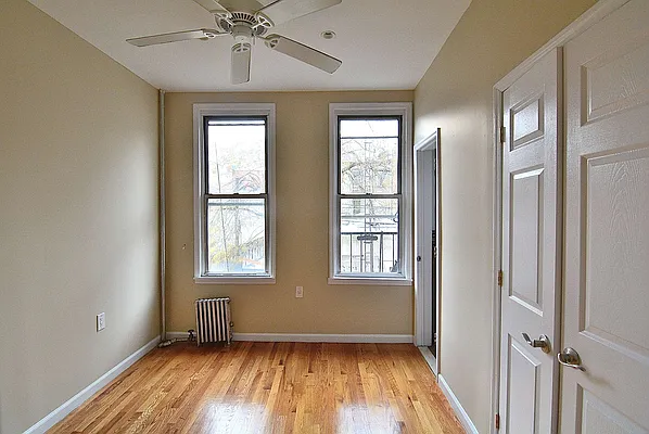 Rented by Hagstrom Management Inc | media 8