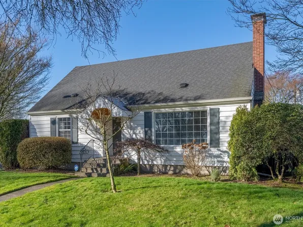 1403 18th Avenue, Longview, WA 98632