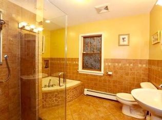 652 Marlborough Ct, Brooklyn, NY 11230