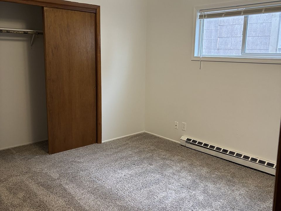 2nd image of 813 E Sinto Ave #2