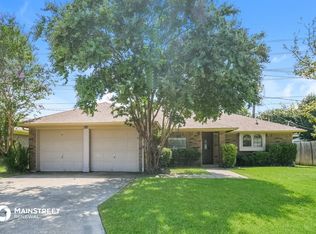 6518 Knottingham Dr, Arlington, TX 76001