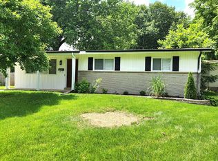 530 Humes Ln, Florissant, MO 63031