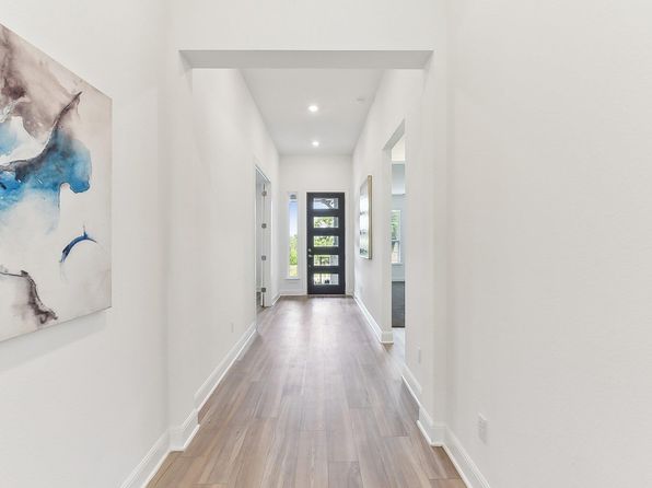 377 Running Bird Rd, Austin, TX 78737