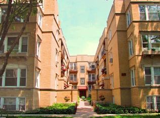 1110 W Columbia Ave #1S, Chicago, IL 60626