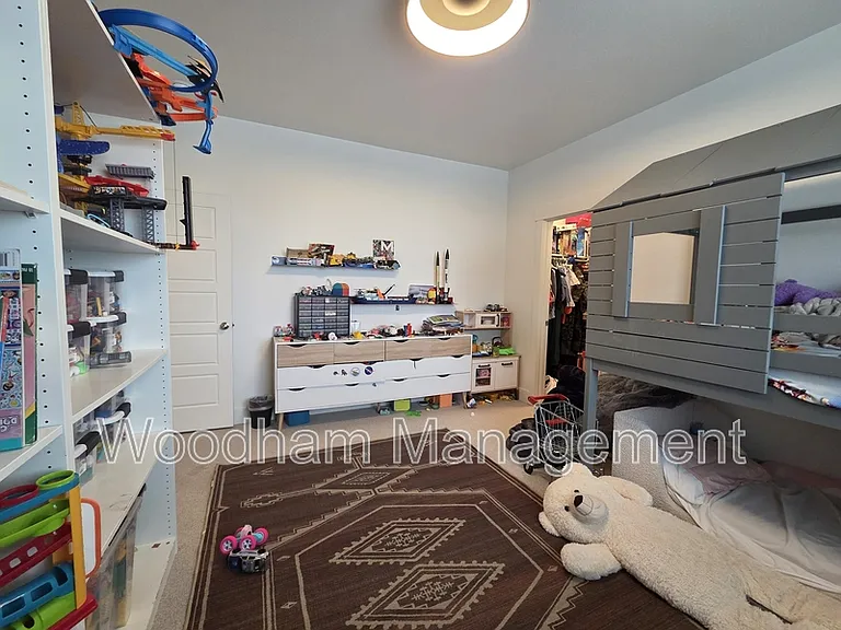 98 Caitlin Rd — Photo 28