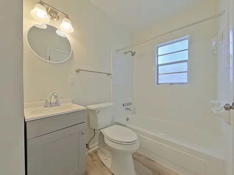 235 Beulah St #16 — Photo 10