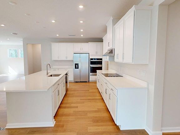 4th image of 3058 BELLA COLLINA Way