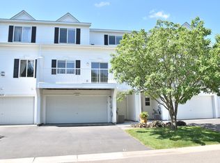 3626 Abercrombie Ln, Stillwater, MN 55082