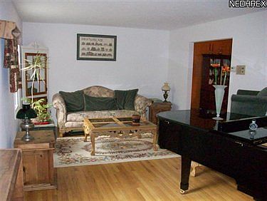 5th image of 6703 Sandalwood Dr