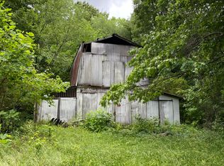 Wilder Ln, Powell, TN 37849