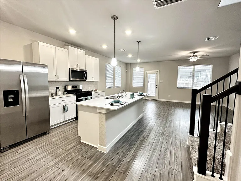 3113 Moontide Ln — Photo 12