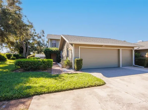 3401 Avenida Madera #B, Bradenton, FL 34210
