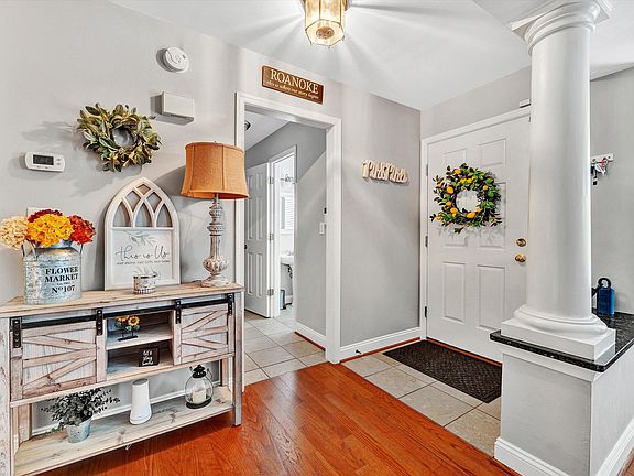 4th image of 6203 Ashmont Dr
