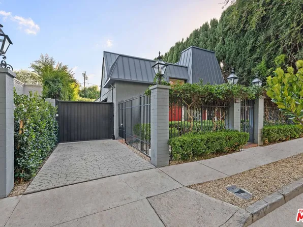9044 Elevado St, West Hollywood, CA 90069