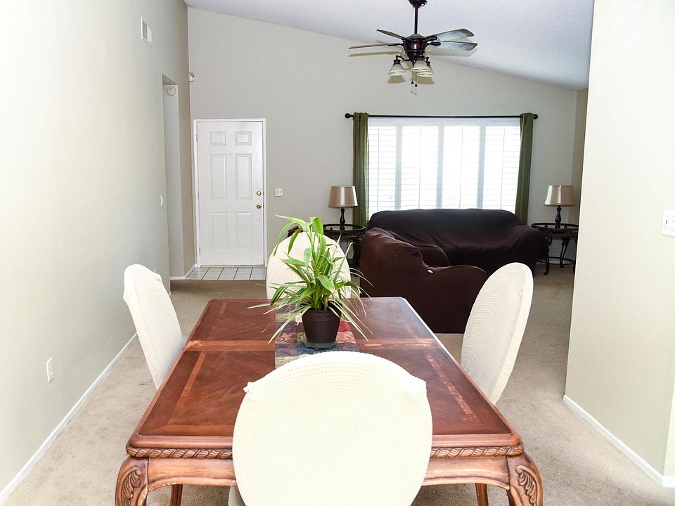 2nd image of 43946 Maria Cir