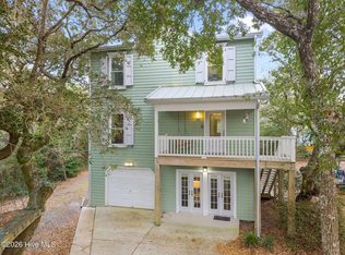 109 Sea Urchin Court, Surf City, NC 28445