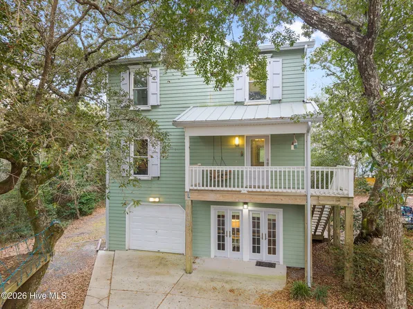 109 Sea Urchin Court, Surf City, NC 28445