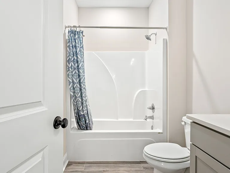 826 Clear Spring Dr — Photo 18