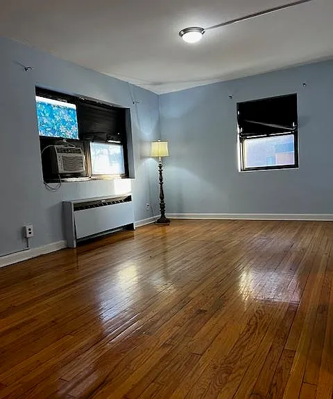3021 Edwin Ave #1J — Photo 4