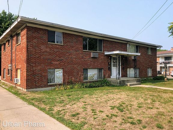2nd image of 1852 30th St SW APT D