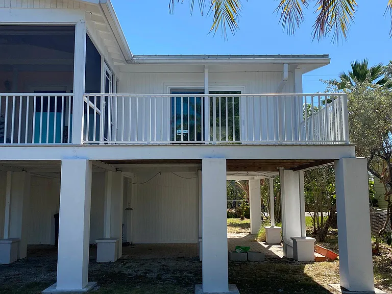 1166 Fern Ave — Photo 24
