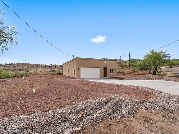 3rd image of 410 Camino Osito