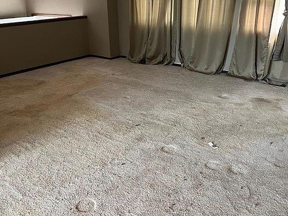 4th image of 7318 Thorn Apple Ln