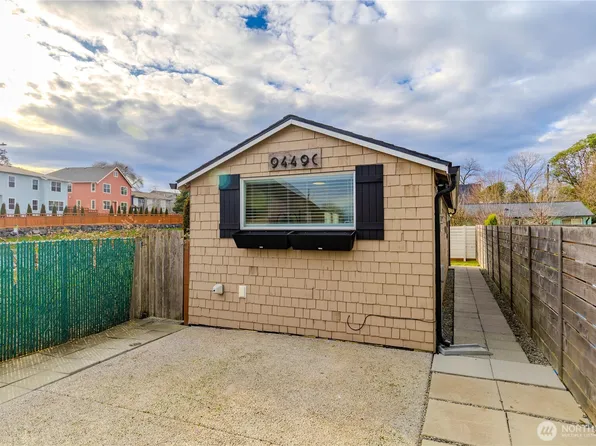 9449 5th Avenue SW #C, Seattle, WA 98106