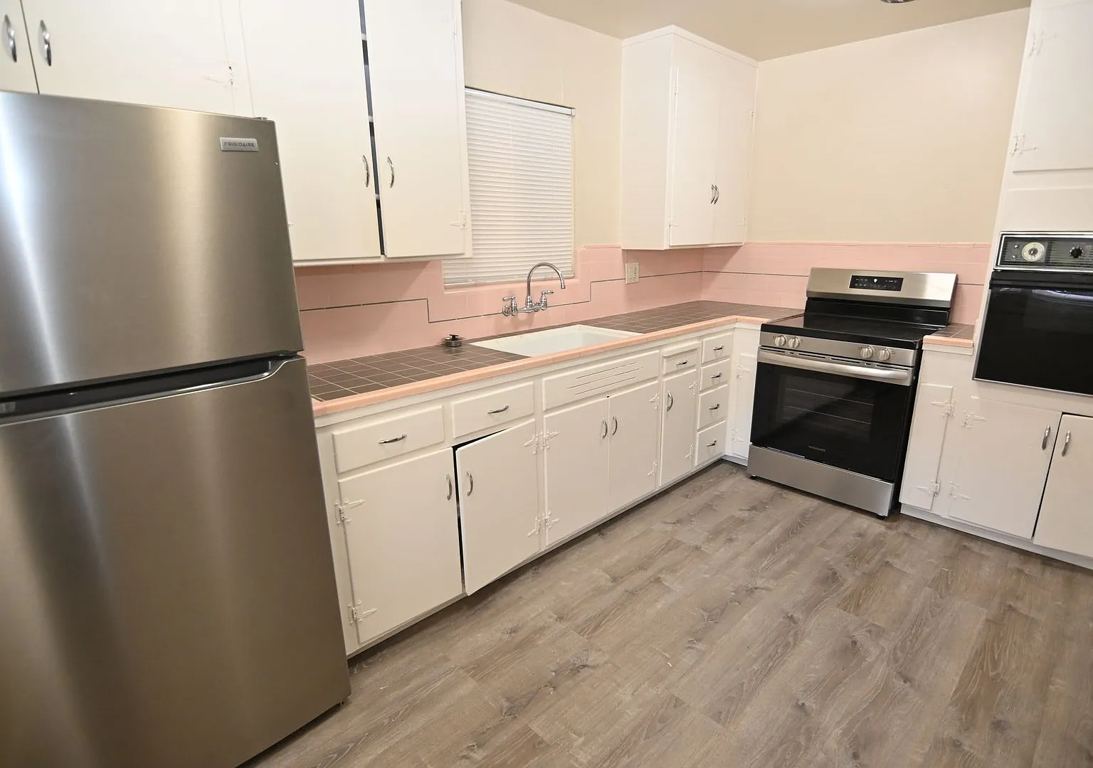 3176 Cadillac Drive — Photo 3