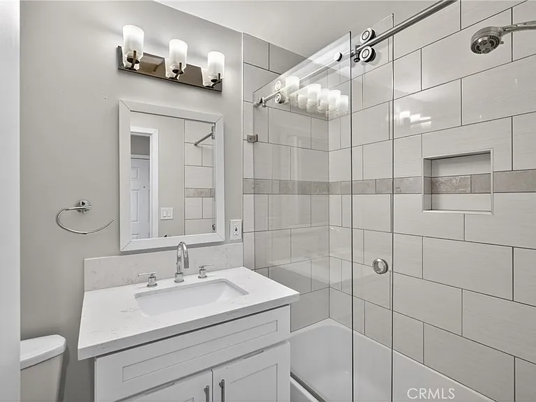 222 Arch St #1 — Photo 15