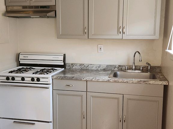 2nd image of 1540 N 15th St #3