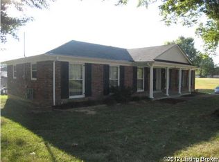 2201 High Pine Dr, Louisville, KY 40214
