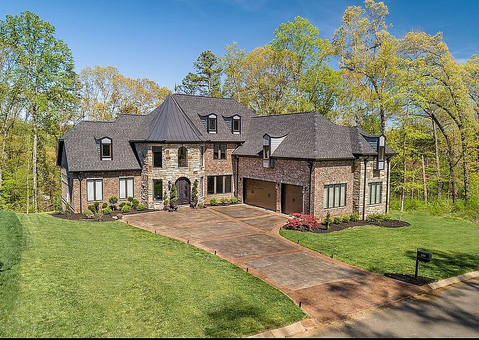 1st image of 2124 Viewcrest Ln